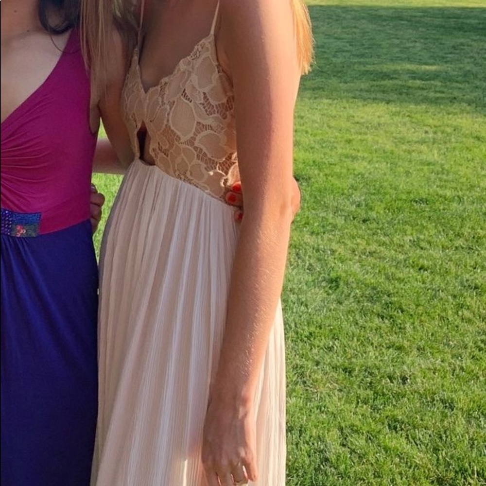 Tularosa Maxi Dress - Picture 2 of 2